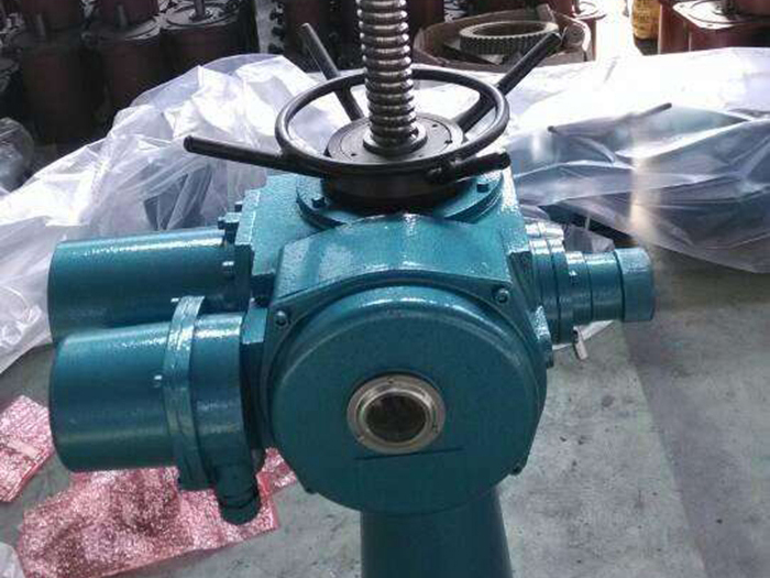 QDA型電動頭式啟閉機(jī)